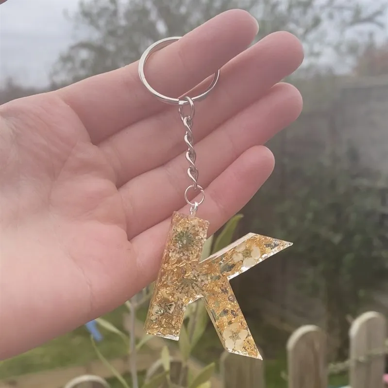 custom-resin-letter-keyring-7043