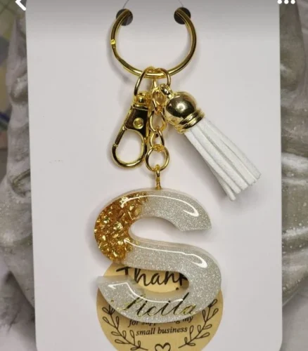 Alphabet-S-Letter-Resin-Beautiful-Keychain